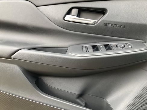 New 2026 Nissan Sentra SV w/ SV Convenience Package FWD image 25