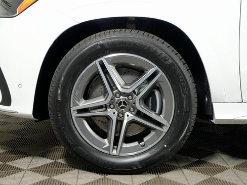 Certified 2026 Mercedes-Benz GLE 450 4MATIC image 34