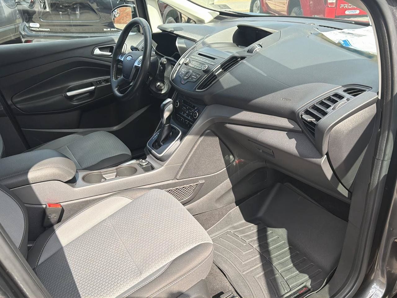 Used 2018 Ford C-MAX SE w/ Cold Weather Package FWD image 21