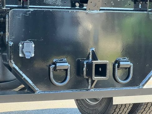 New 2026 RAM 5500 4x4 Regular Cab image 18