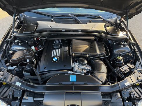 Used 2011 BMW 335is Convertible image 15