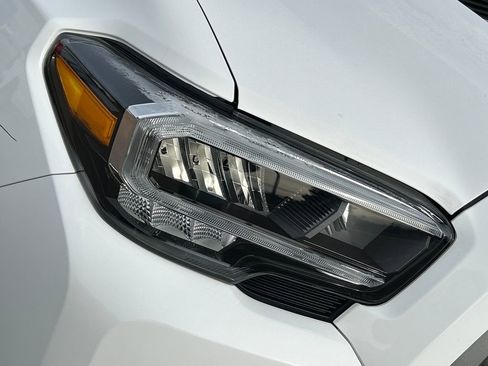 Used 2023 Toyota Tacoma TRD Sport w/ Technology Package image 28