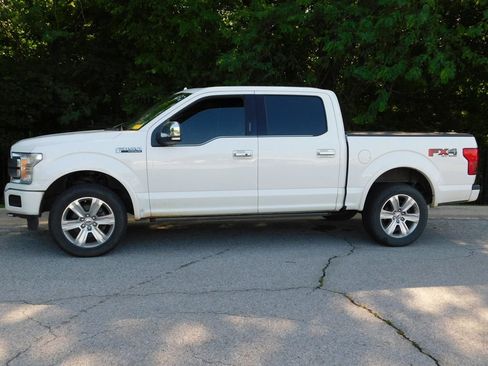 Used 2020 Ford F150 Platinum w/ Equipment Group 701A Luxury AWD/4WD image 2