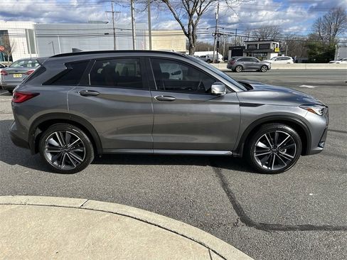 Certified 2023 INFINITI QX50 Sport image 9