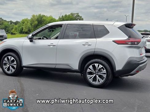 Used 2023 Nissan Rogue SV FWD image 5
