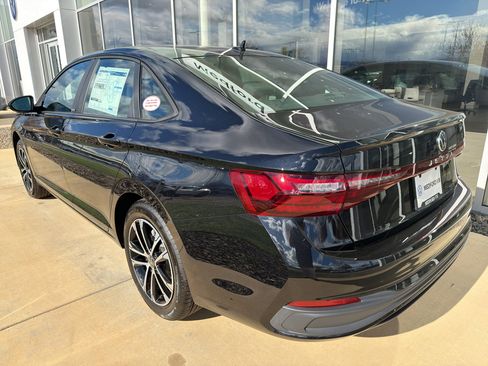 New 2026 Volkswagen Jetta Sport image 7