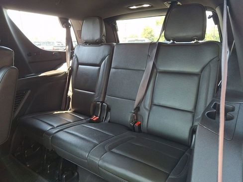 Used 2024 Chevrolet Tahoe High Country w/ Premium Package 2 AWD/4WD image 10