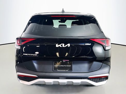 Certified 2025 Kia Sportage EX FWD image 6