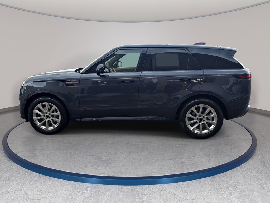 New 2026 Land Rover Range Rover Sport Dynamic SE AWD/4WD image 8