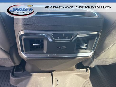 Used 2024 Chevrolet Silverado 2500 LTZ w/ LTZ Premium Package image 20