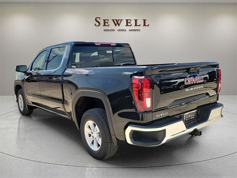 New 2026 GMC Sierra 1500 SLE w/ Preferred Package image 3