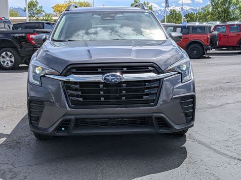Used 2025 Subaru Ascent Premium AWD/4WD image 11