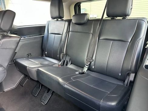 Used 2023 Ford Expedition Max XLT RWD image 16