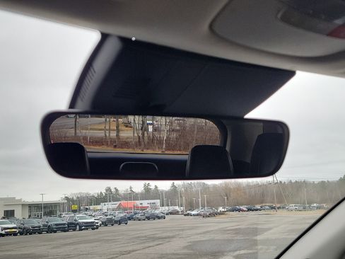 Used 2023 Kia Sportage EX image 28