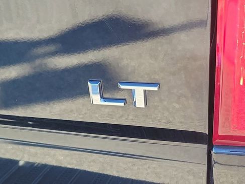 Used 2021 Chevrolet Silverado 3500 LT w/ Convenience Package image 8