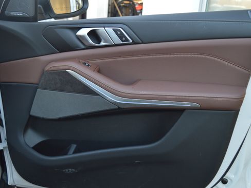 Certified 2025 BMW X5 sDrive40i w/ Premium Package image 36