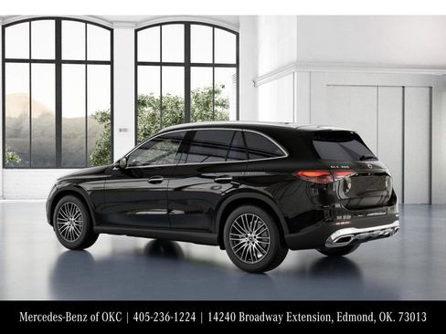 Used 2026 Mercedes-Benz GLC 300 4MATIC image 30