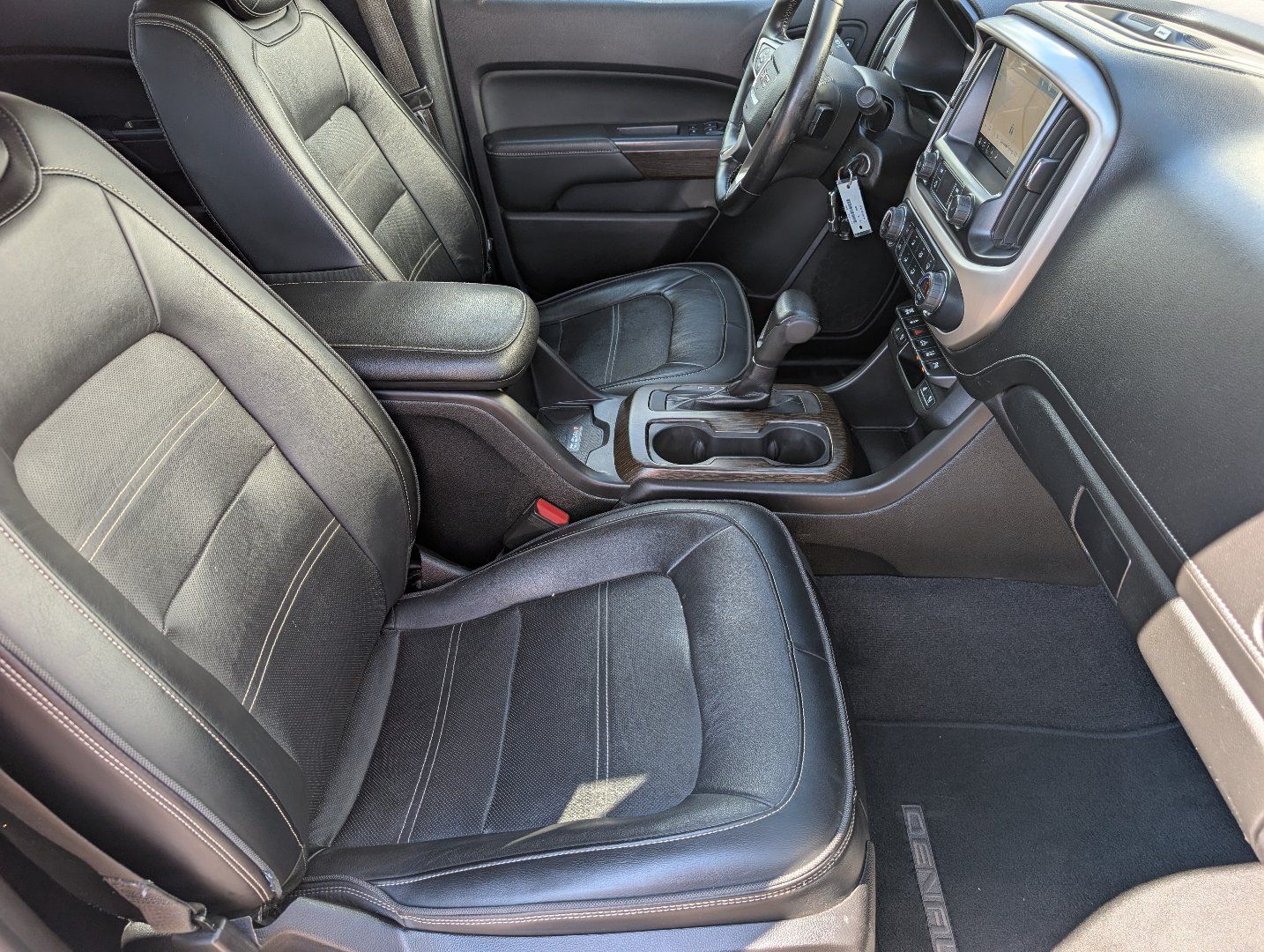 Used 2020 GMC Canyon Denali AWD/4WD image 11