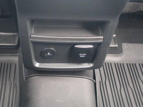 Certified 2023 Ford Edge SEL w/ Sport Appearance Package AWD/4WD image 13