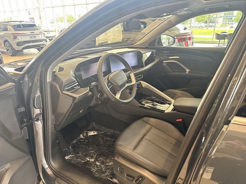 New 2026 Audi Q5 Premium Plus AWD/4WD image 2