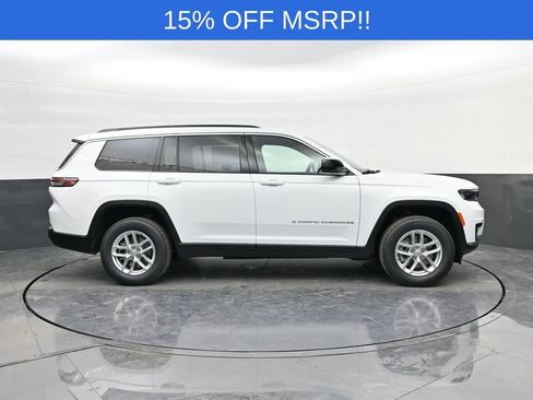 New 2026 Jeep Grand Cherokee L Laredo image 8