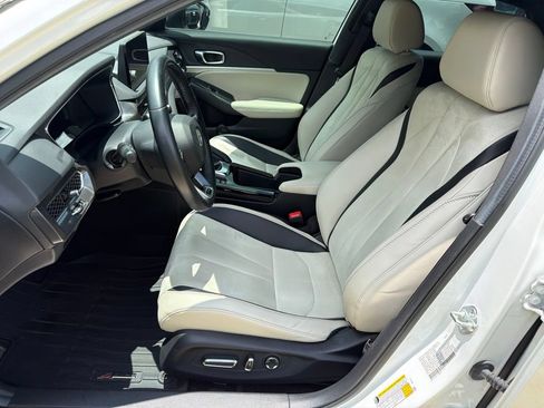 Used 2024 Acura Integra A-Spec FWD image 3