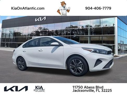Used 2024 Kia Forte LXS FWD image 1