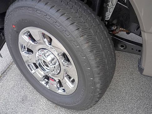 New 2026 Ford F350 King Ranch w/ Chrome Package image 20