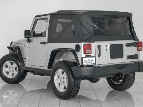 Used 2008 Jeep Wrangler Rubicon w/ Trailer Tow Group AWD/4WD image 8