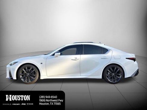 Used 2024 Lexus IS 350 F Sport RWD image 5