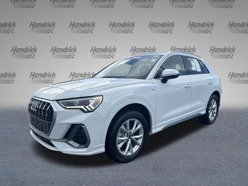 Used 2022 Audi Q3 2.0T Premium Plus AWD/4WD image 4