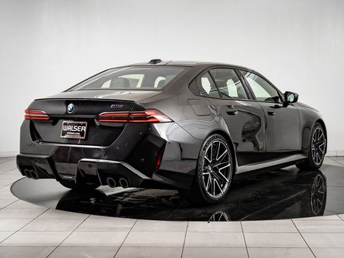 New 2026 BMW M5 w/ Executive Package AWD/4WD image 6