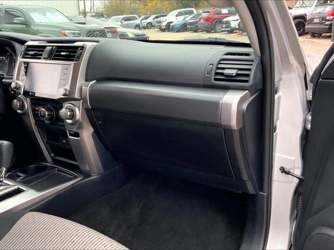 Used 2024 Toyota 4Runner SR5 image 17