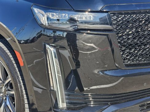 Certified 2022 Cadillac Escalade Sport RWD image 9