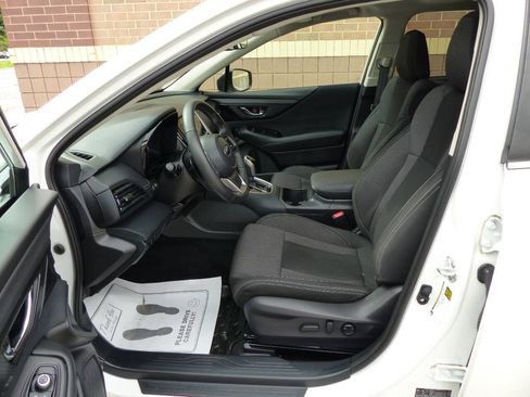 Used 2025 Subaru Outback Premium w/ Popular Package #1 AWD/4WD image 23