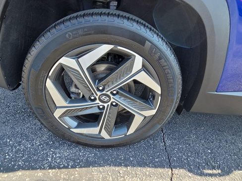 Used 2023 Hyundai Tucson Limited w/ Cargo Package image 18