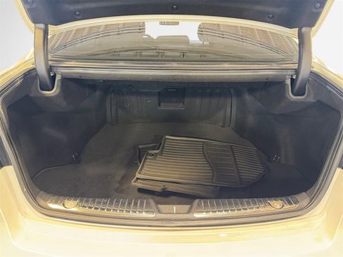 Used 2015 Kia Cadenza Premium w/ Luxury Package image 25