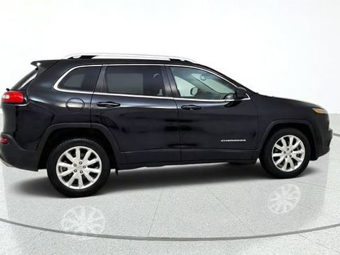 Used 2015 Jeep Cherokee Limited w/ Trailer Tow Group FWD image 9