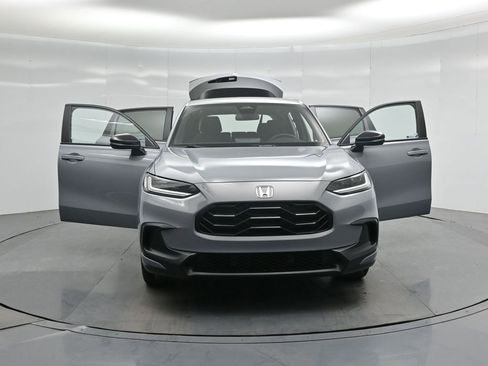 Used 2024 Honda HR-V Sport image 27