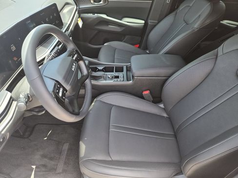 New 2026 Kia Sorento S w/ S Panoramic Sunroof Package FWD image 9