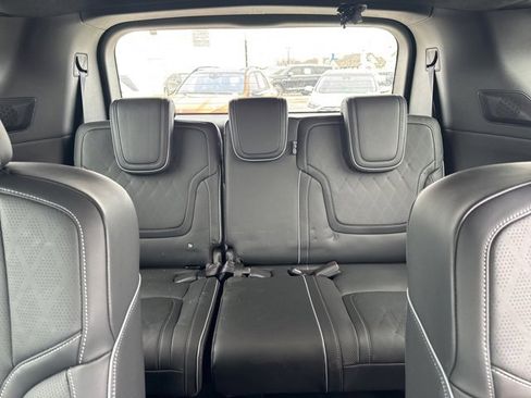 Used 2025 INFINITI QX80 Autograph image 13