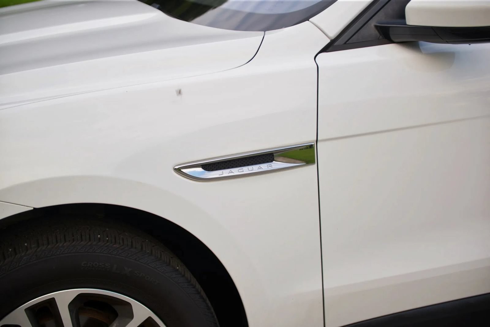 Used 2018 Jaguar F-PACE Premium AWD/4WD image 31