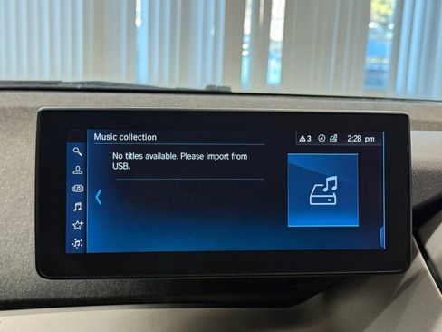 Used 2019 BMW i3 image 30