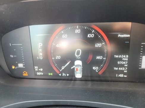 Used 2019 Volvo S60 T5 Momentum w/ Premium Package FWD image 17