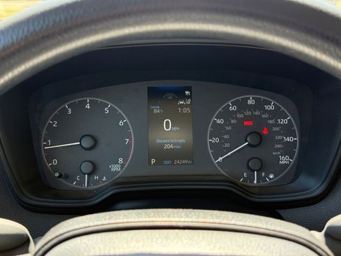 Used 2025 Toyota Corolla LE image 40