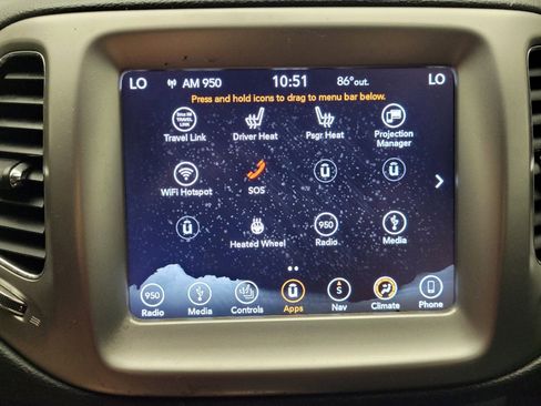Used 2018 Jeep Compass Latitude w/ Popular Equipment Group FWD image 25