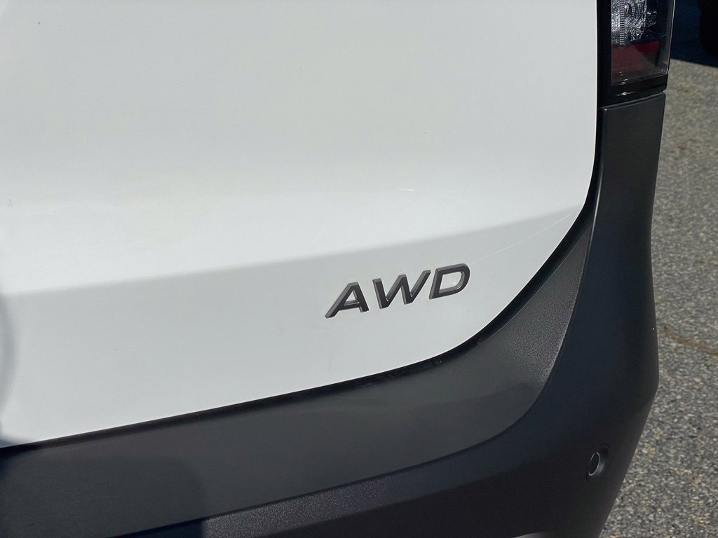 Certified 2025 Nissan Kicks S AWD/4WD image 24