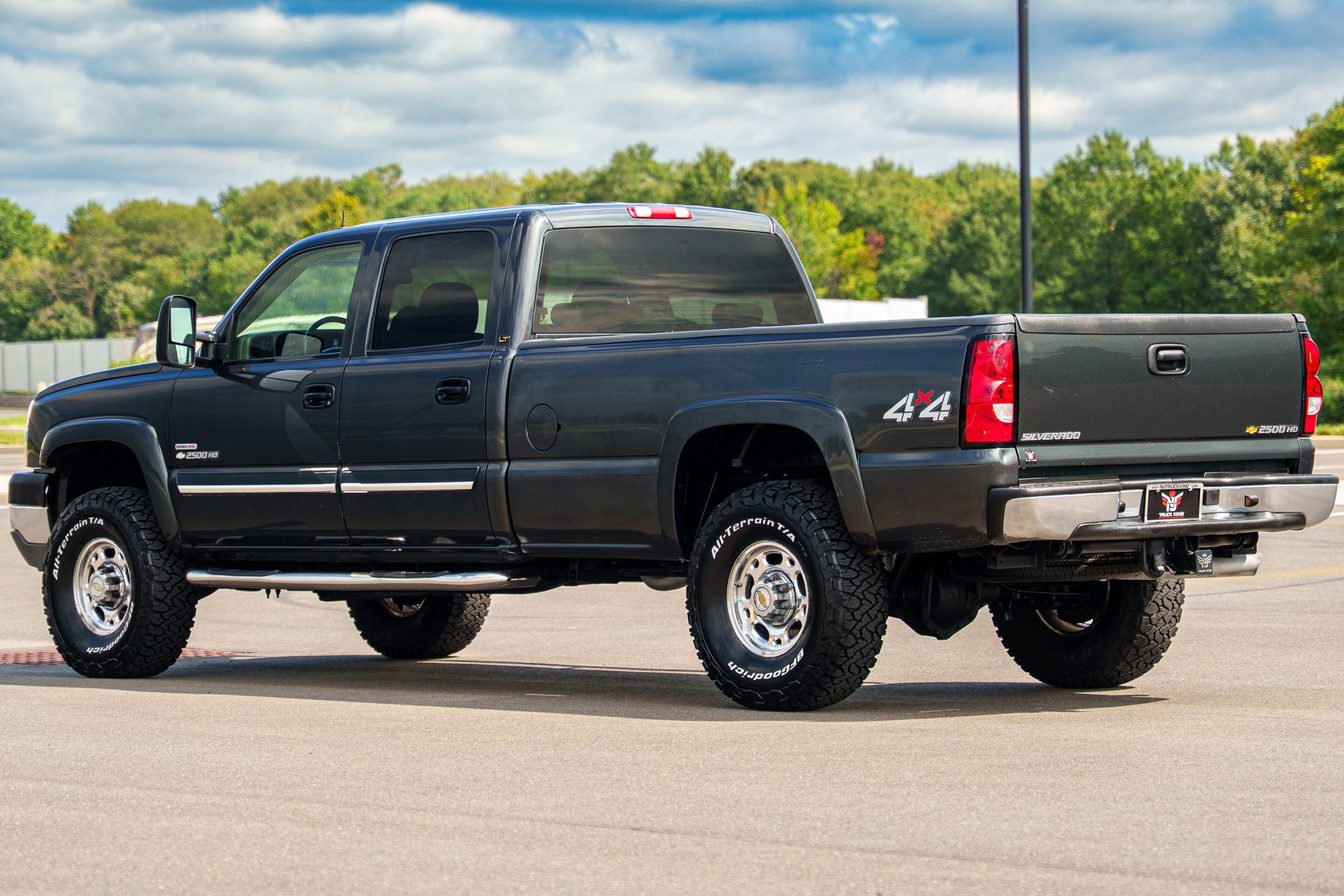 Used 2003 Chevrolet Silverado 2500 LT AWD/4WD image 9