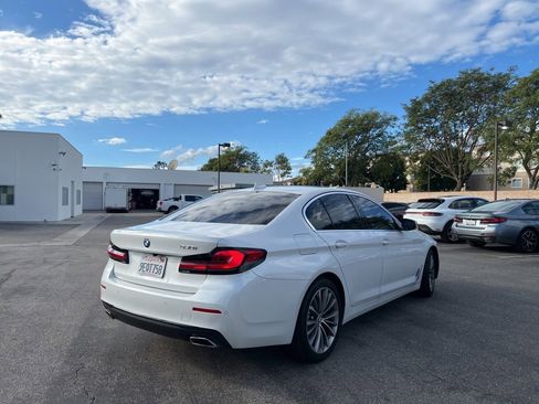 Used 2023 BMW 530i image 5