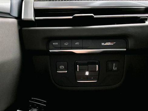 Used 2025 Cadillac Escalade V w/ LPO, Floor Liner Package image 35